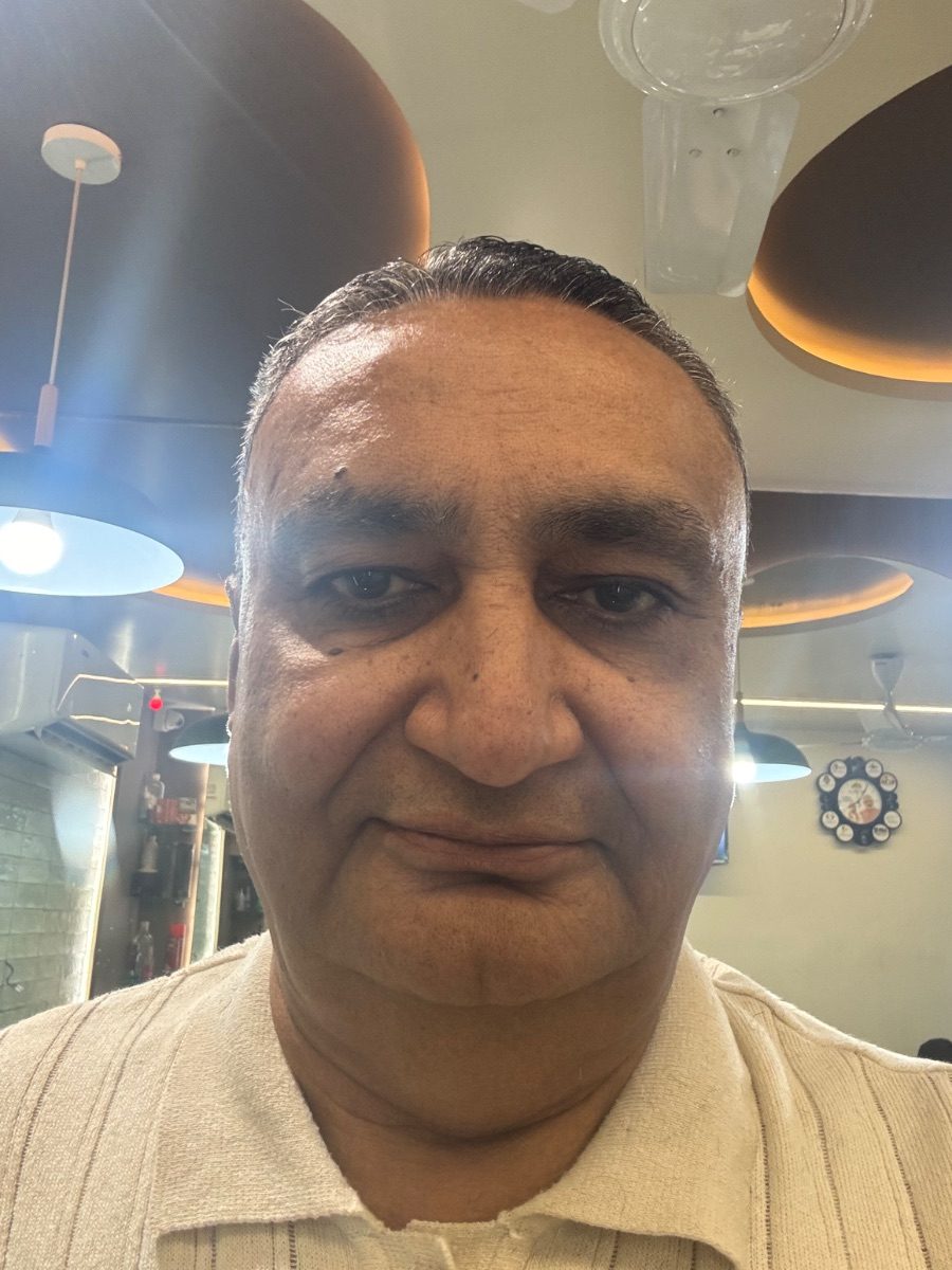 Lion Mukesh Gandhi