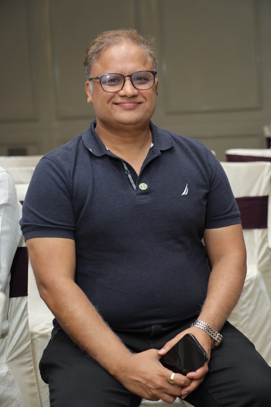 Lion Avinash Nevatia
